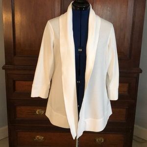 Chico’s Zenergy white shawl neck cardigan size 2
